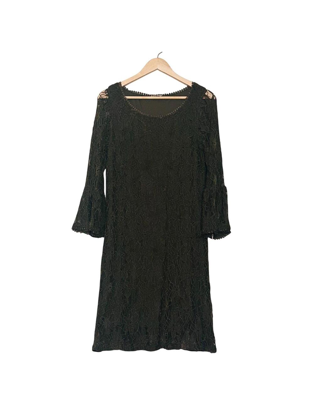NWT Haani Lace Bell Sleeve Spring Dress M Green Floral Lace Lined Knee Length